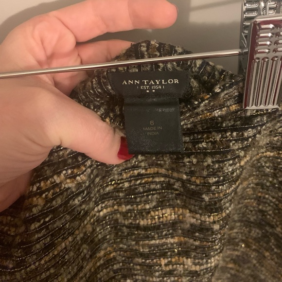 Ann Taylor wool skirt - Picture 2 of 2